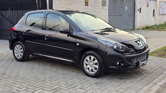 PEUGEOT 207 1.4 XR SPORT 8V FLEX 4P MANUAL PEUGEOT 207 1.4 XR SPORT 8V FLEX 4P MANUAL